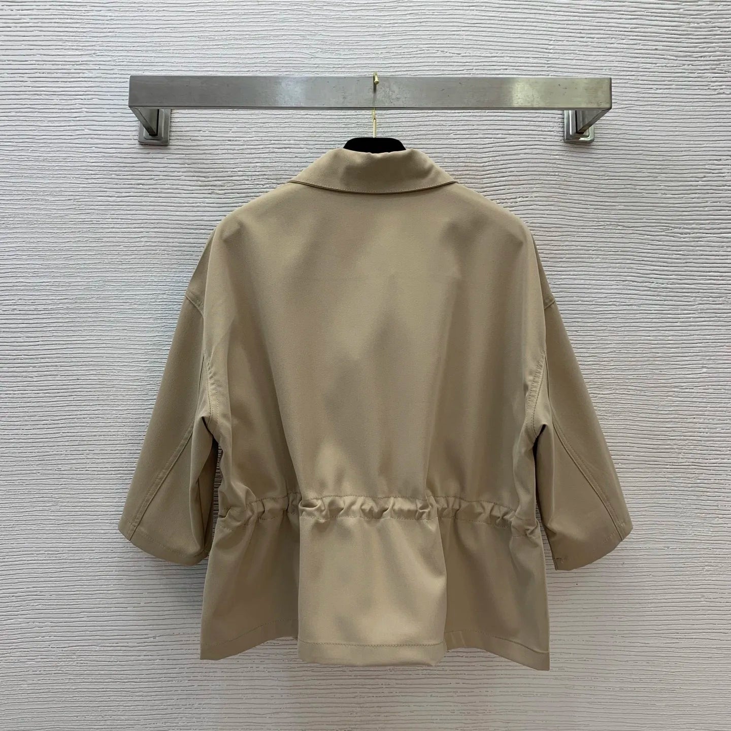 2025 new twill cotton trench coat with drawstring and waist cinching design, fashionable and stylish, mid sleeved lapel jacket