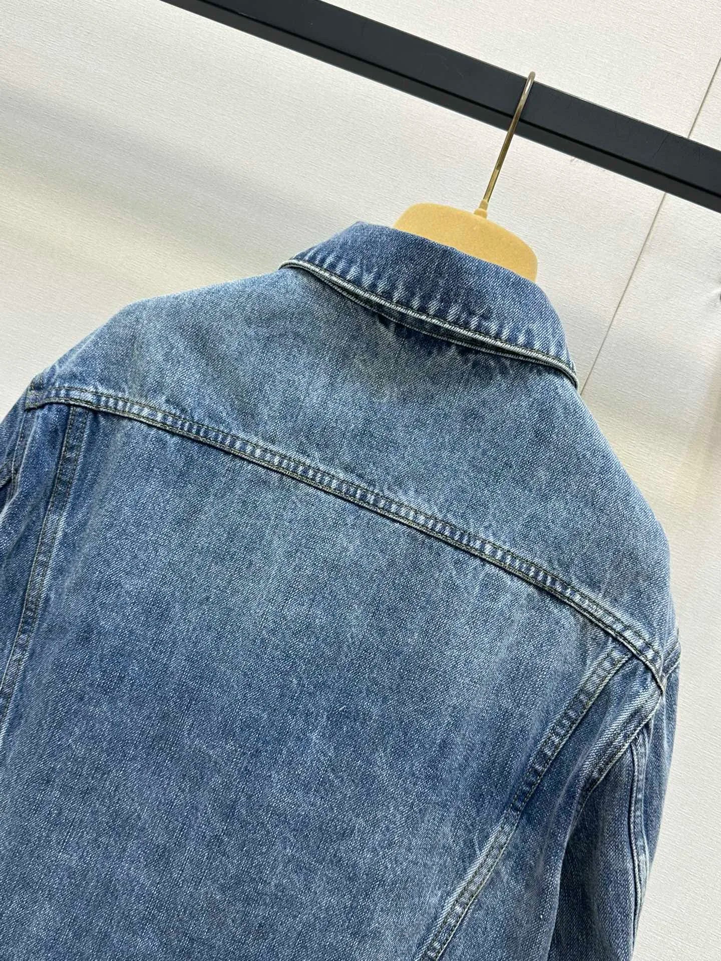 2025 Spring New Denim Lapel Loose Contrasting Fake 2 Pieces Intellectual Molecular College Style Denim  Jacket Women'S Coat XM