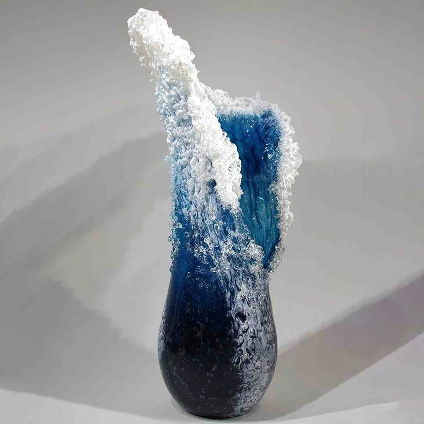 Sea Wave Vase, Wavy Vase Resin Blue Wavy Vase For Office Living Room Decorations Coffee Shop Decor